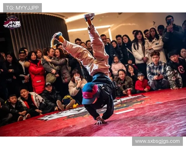 南京街舞队灵活性分析与发展探讨展现街舞魅力与文化传承