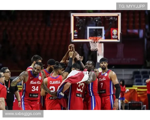 伊朗与波多黎各的较量揭示足球战术与文化的碰撞与融合